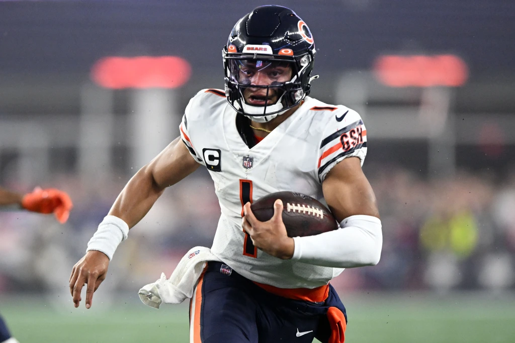 Justin Fields