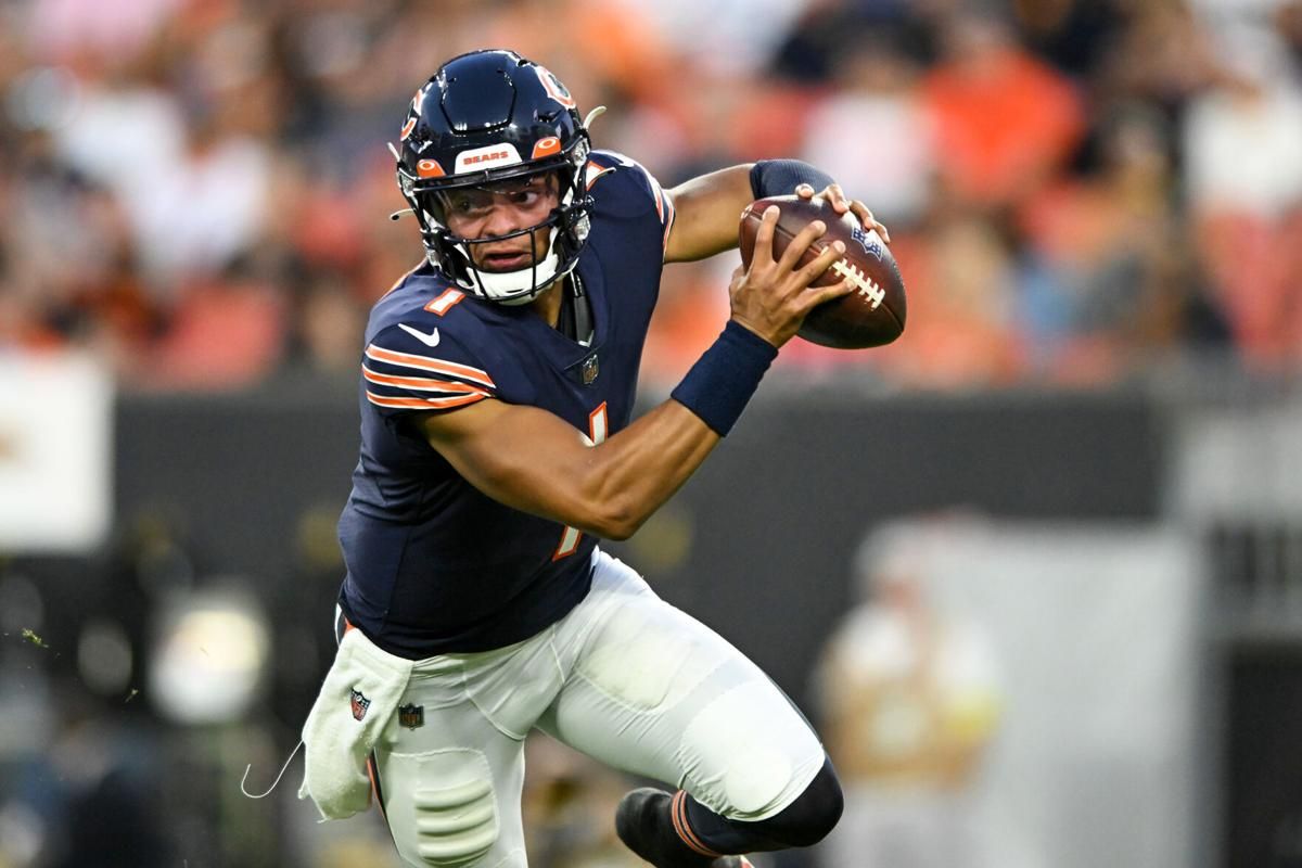 WATCH: Complete highlights of Justin Fields vs. Browns