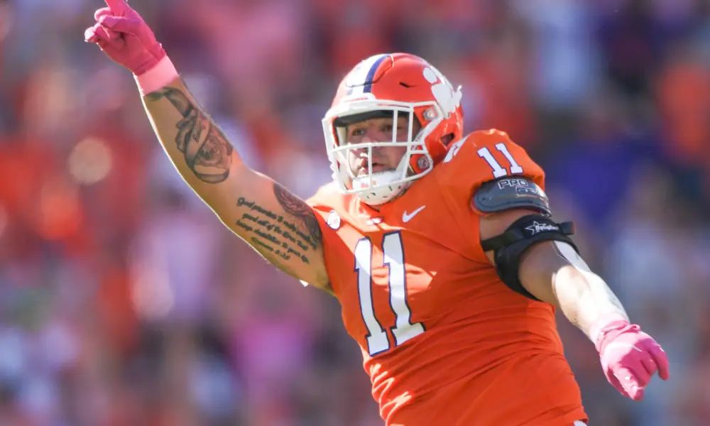 Chicago Bears 7-round Mock Draft: Bears make TWO trades in 1st round