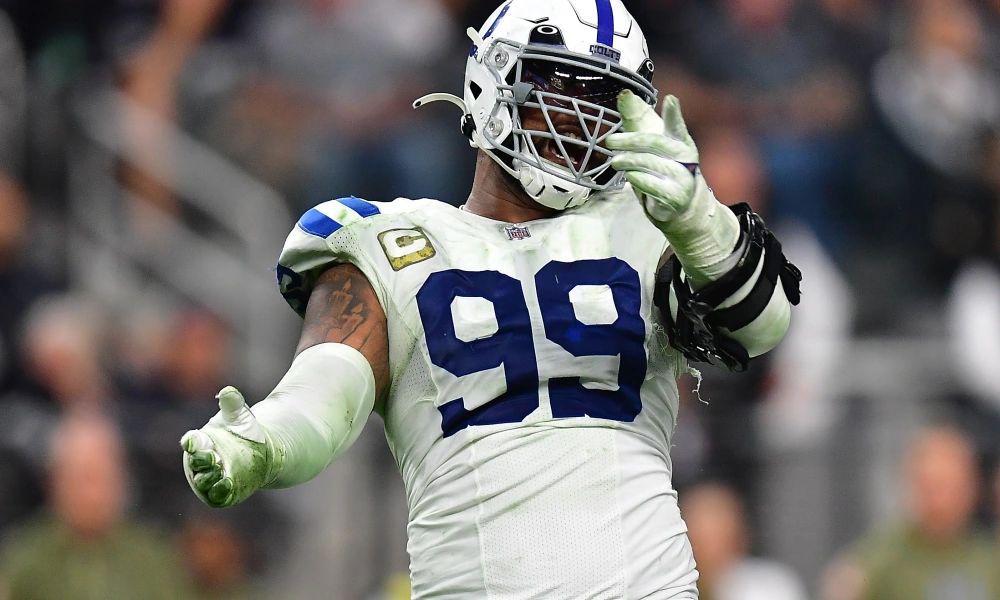 2023 NFL Mock Draft: Chicago Bears land elite defensive tackle in 1st-round trade