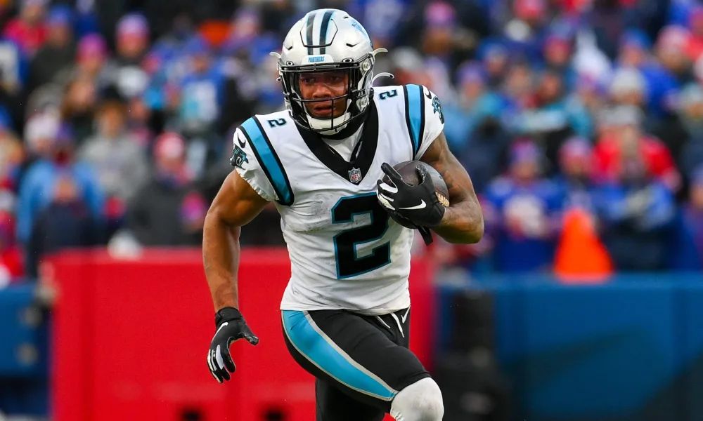 Twitter reacts to Bears trading No. 1 pick to Panthers for DJ Moore, multiple first-rounders