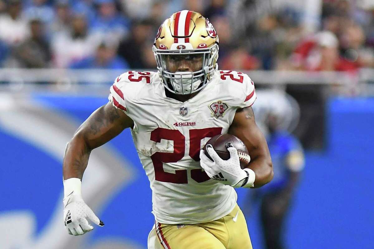 49ers RB Elijah Mitchell on track to return vs. Bears in Week 1