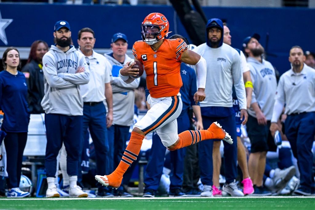 These 3 Bears deserve game balls for their effort against the Cowboys in Week 8