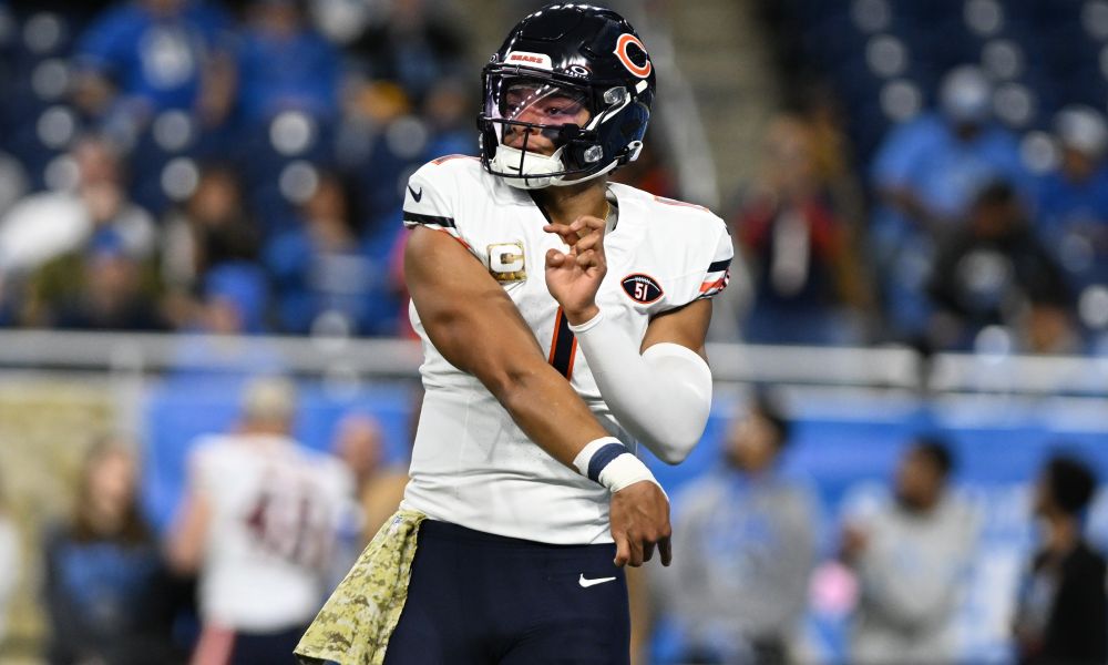 Justin Fields on Week 11 loss to Lions: 'We should've won that game'