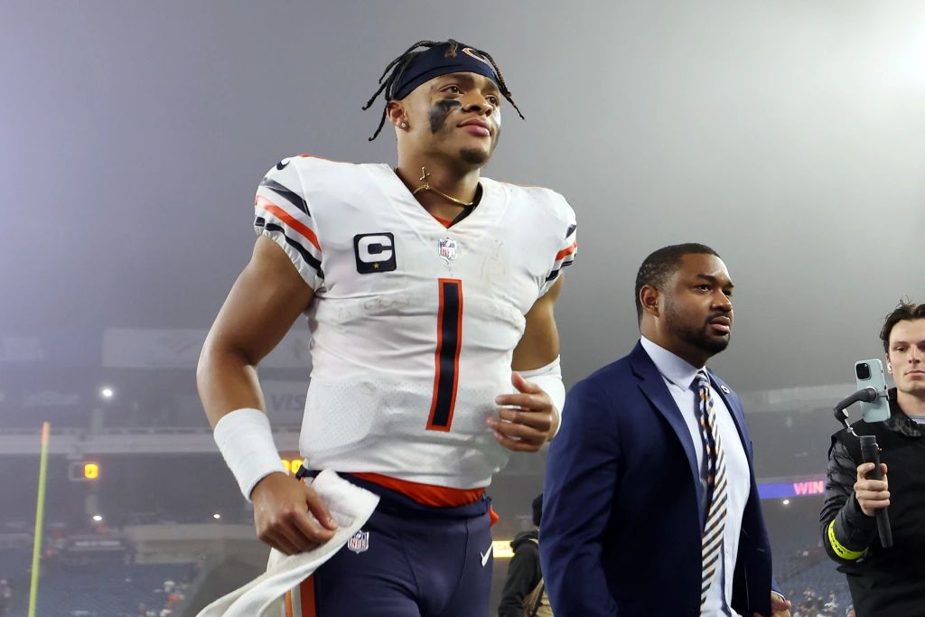 Colin Cowherd compares Justin Fields to Baker Mayfield, Johnny Manziel
