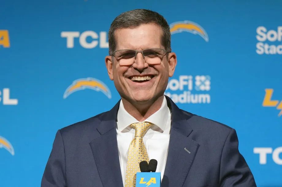 Jim Harbaugh adds failed former Bears coach to his coaching staff