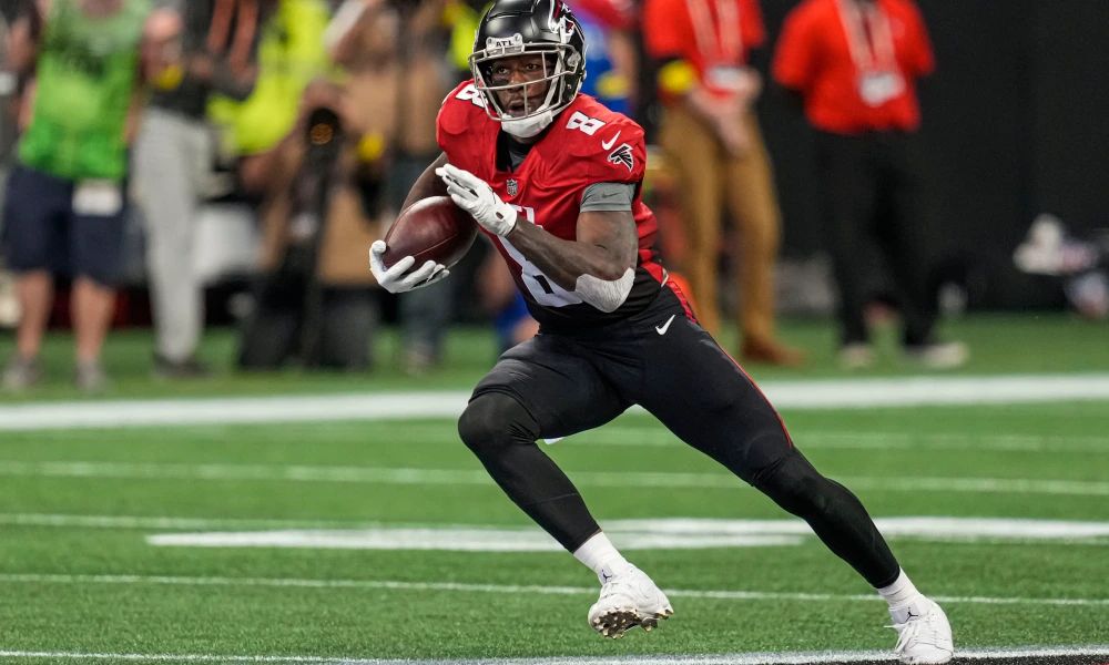 Falcons TE Kyle Pitts suffers torn MCL during Bears game