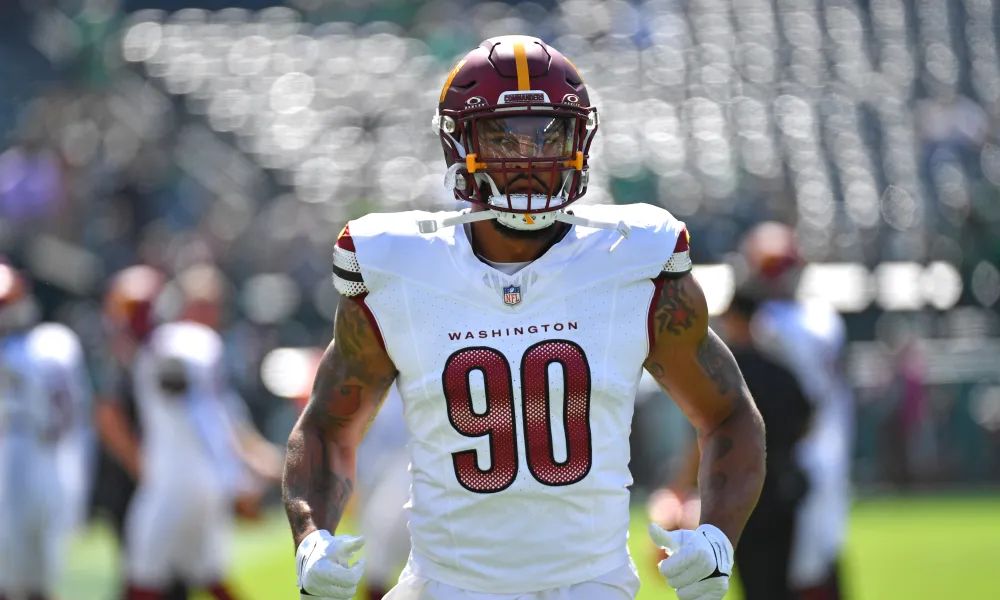 Bears sign Montez Sweat to HUGE 4-year, $98 million extension