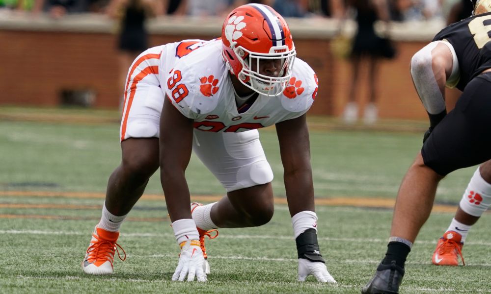 Is Myles Murphy being overlooked as a potential Chicago Bears first-round target?