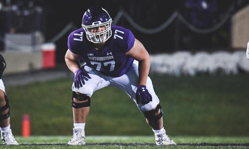 Bears trade down and land blue-chip offensive tackle in latest 7-round 2023 NFL Mock Draft