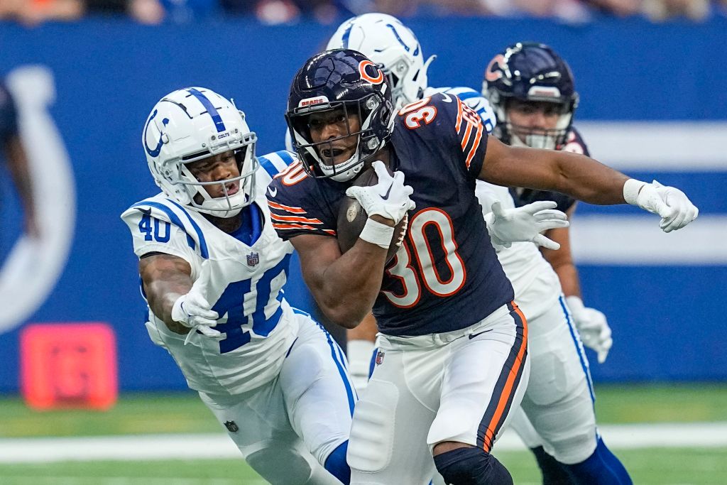 Bears RB Roschon Johnson is still in NFL's concussion protocol