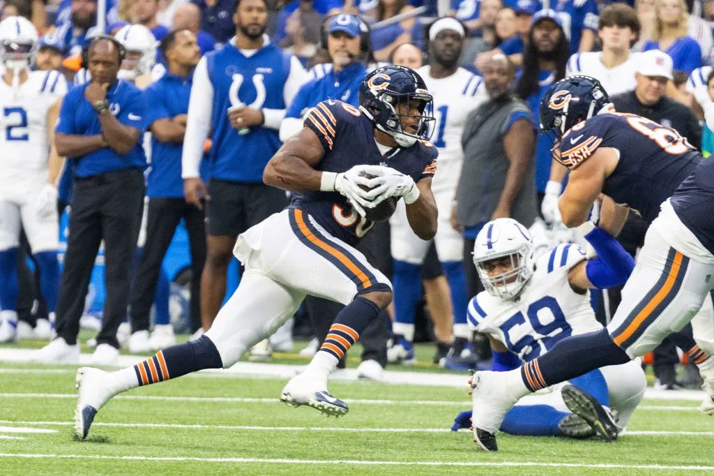 WATCH: Every Roschon Johnson carry from Week 2's preseason game vs. Colts