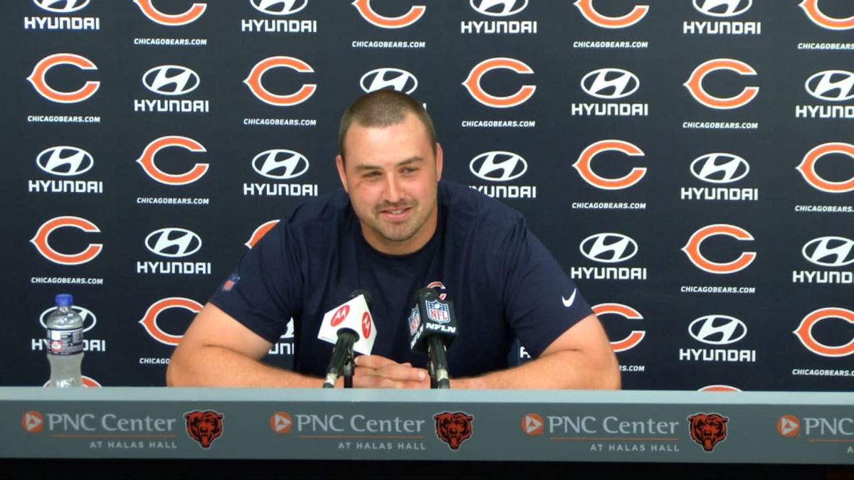 Chicago Bears release veteran guard Michael Schofield