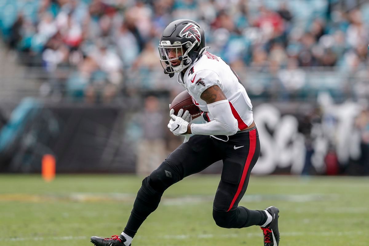 Chicago Bears sign veteran WR Tajae Sharpe