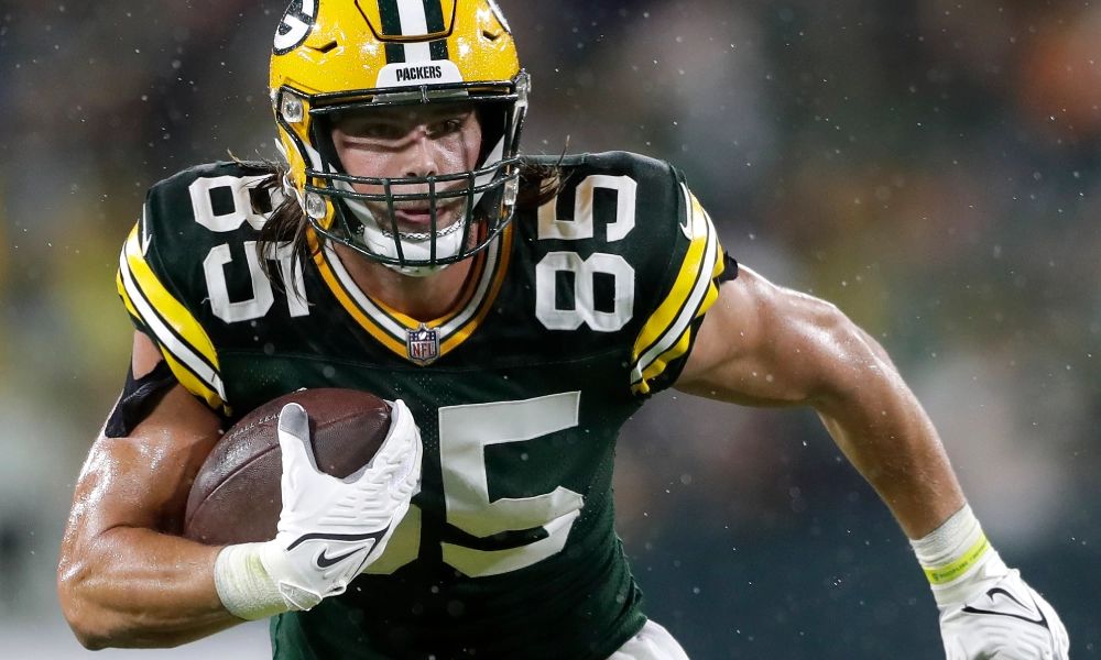 Bears sign former Packers TE Robert Tonyan