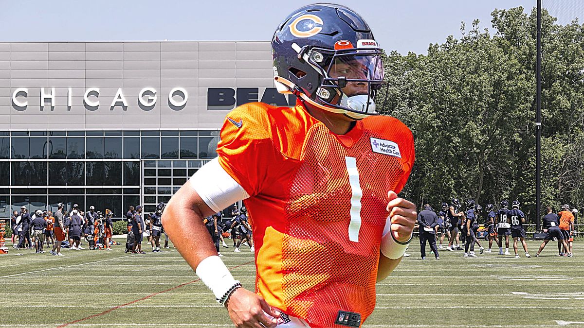 WATCH: Justin Fields shows off arm talent on impressive throw to N'Keal Harry