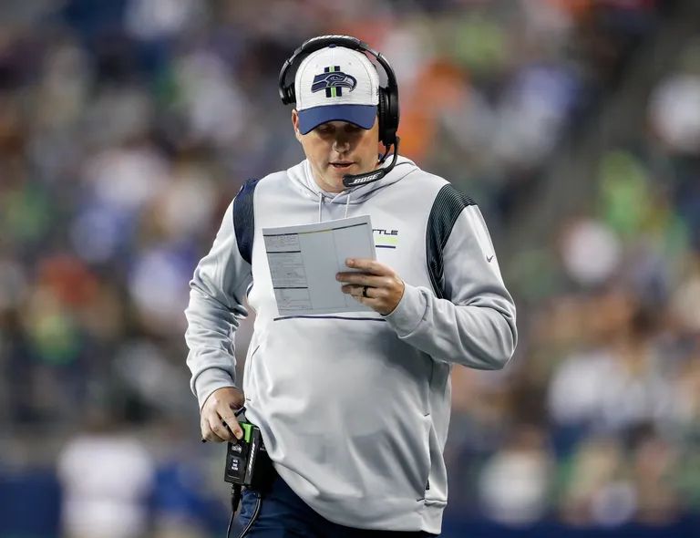 What new OC Shane Waldron means for the Bears' quarterback situation