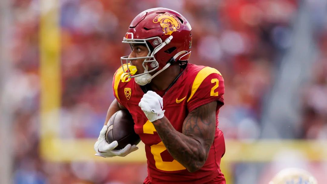 Bears Met With USC WR Brenden Rice At Pro Day
