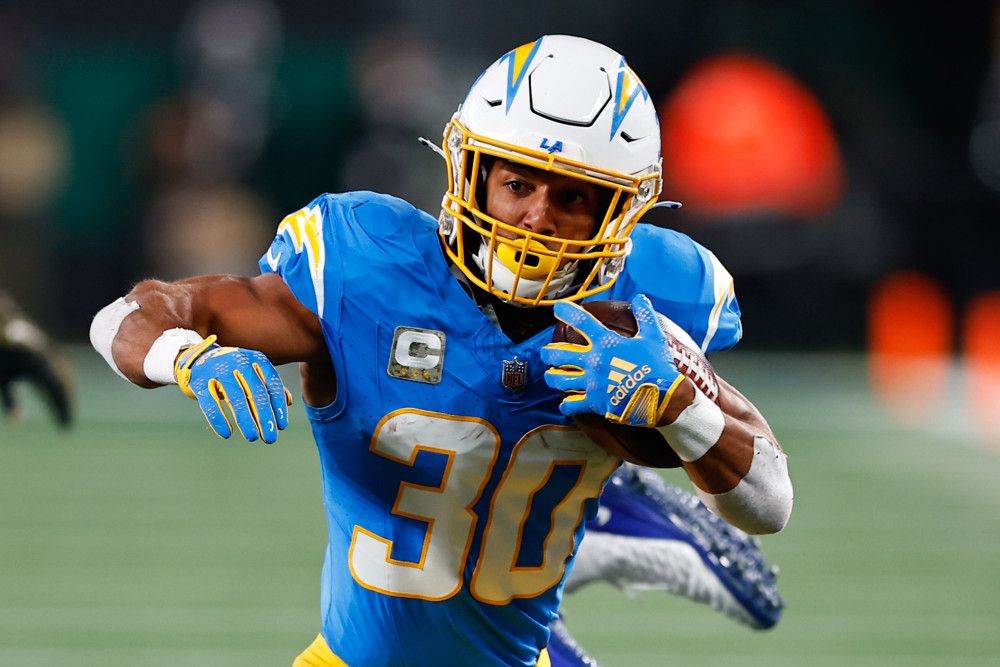 Should the Bears Pursue RB Austin Ekeler?