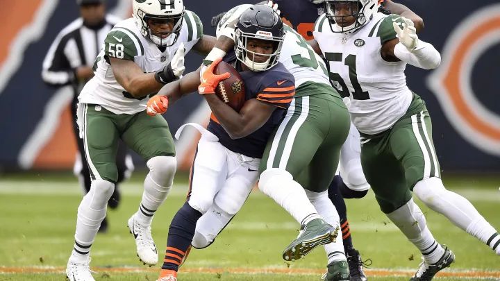 Former Bears RB Tarik Cohen calls it a career