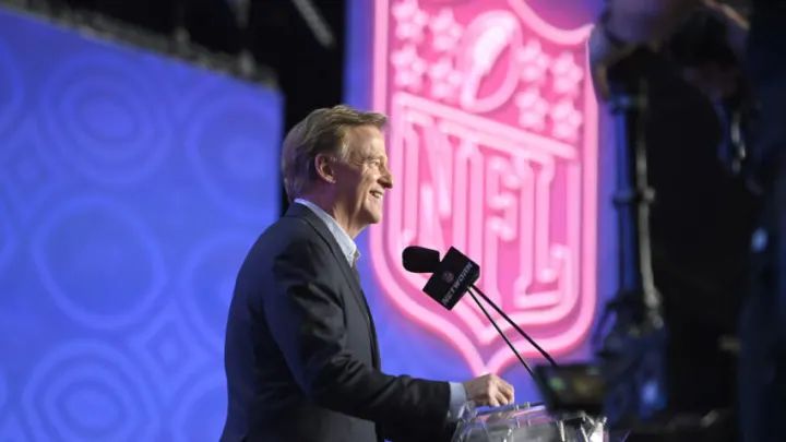 2024 NFL Mock Draft: Multiple trades lead to 6 QBs drafted in first round