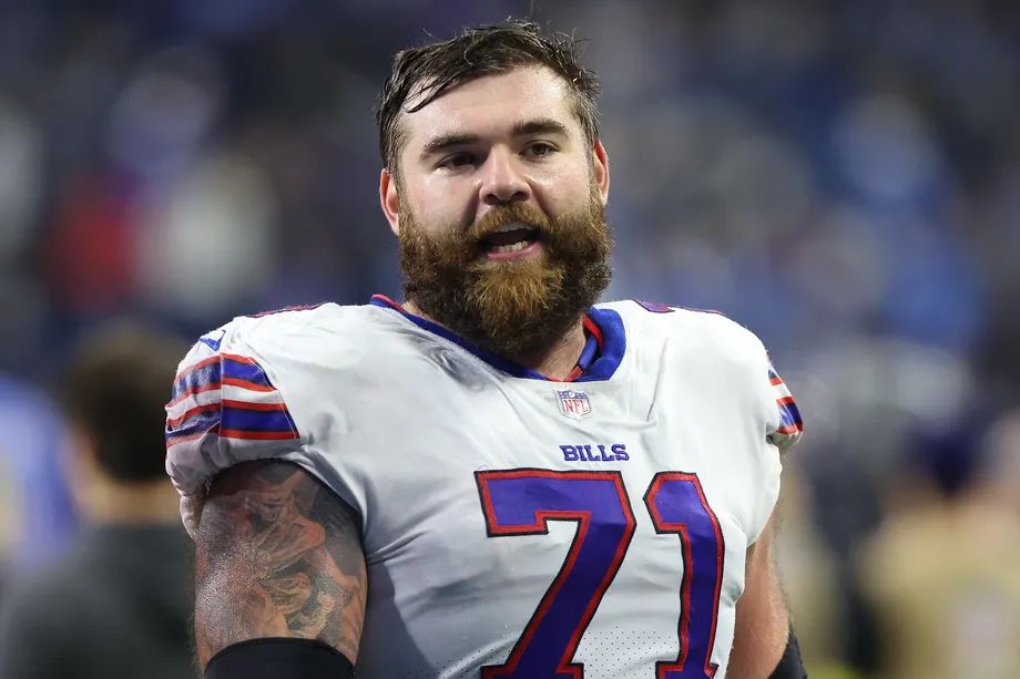 Bears HC Matt Eberflus Reveals Who Starting C Will Be