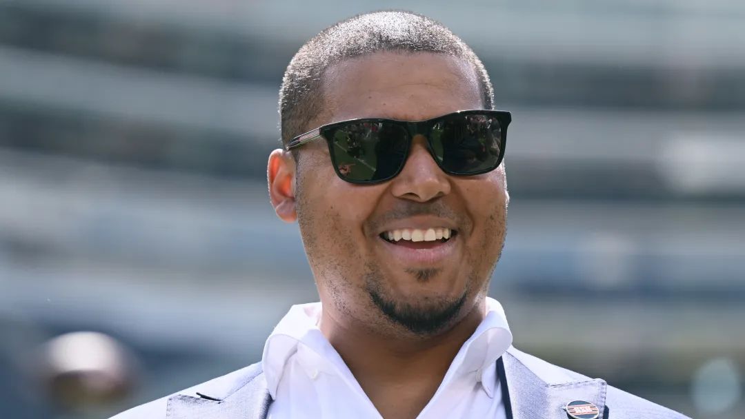 2025 NFL Mock Draft: Could Bears be in market for OT in first round?
