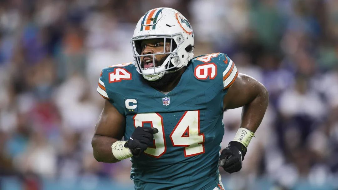 Sorry, Bears Fans: Christian Wilkins Signs Mega-Deal with Raiders