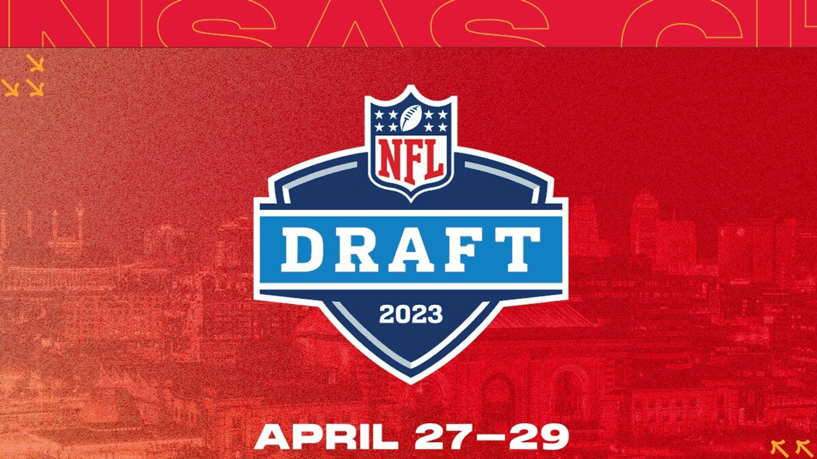 Which prospect do the majority of 2023 mock drafts have the Chicago