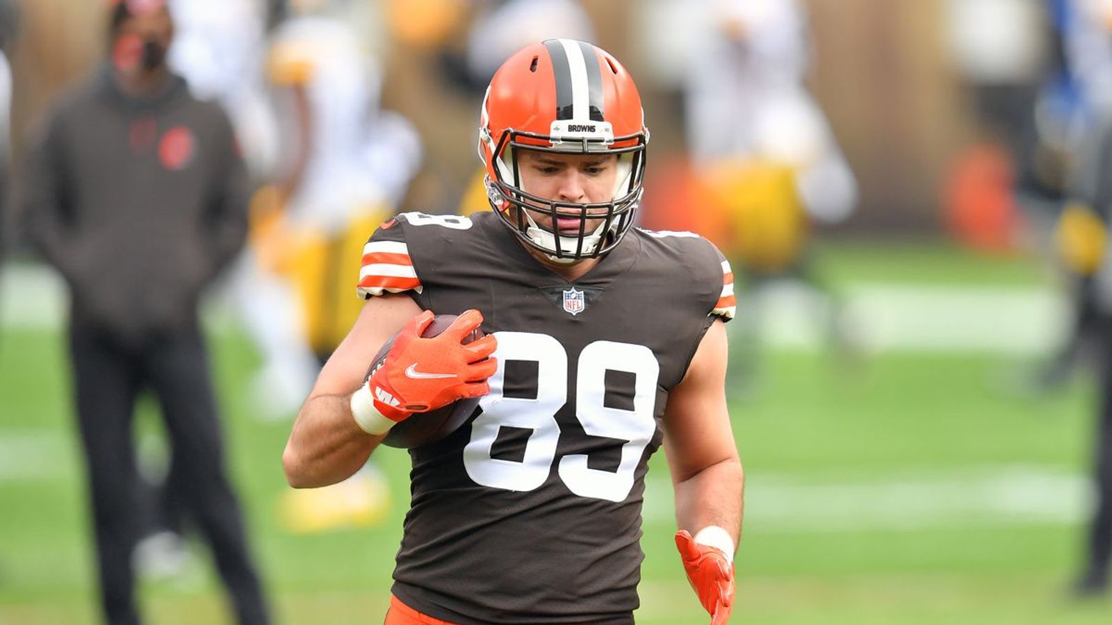 Chicago Bears sign former Browns tight end after tryout at rookie minicamp