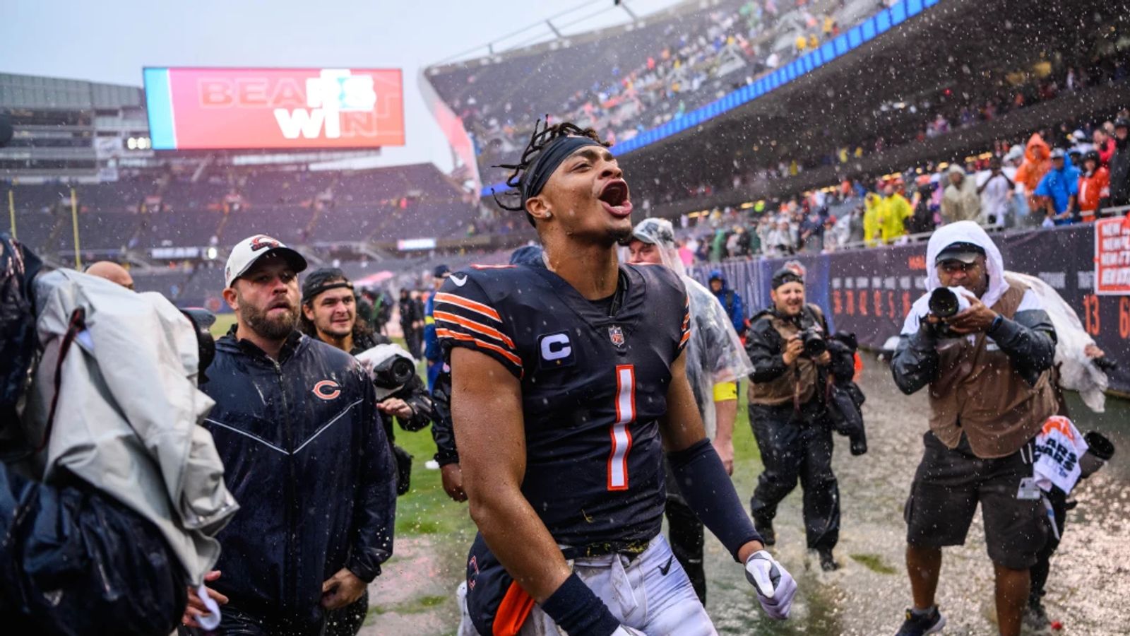 WATCH NFL Network's Adam Rank predicts incredible record for Bears in 2023