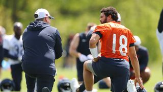 5 Takeaways from Chicago Bears' first padded practice of training camp (News). Photo by Michael Reaves/GettyImages